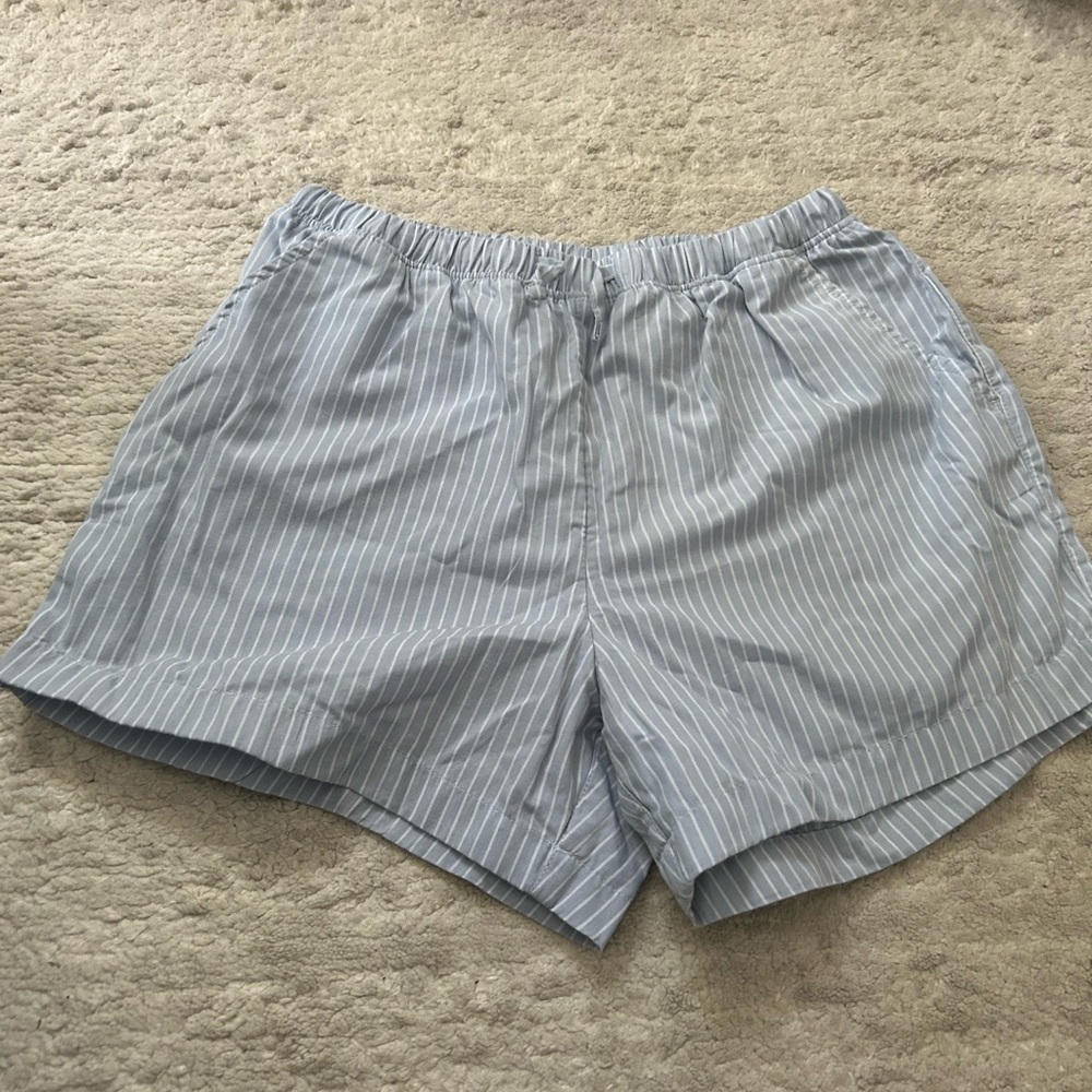 Vintage Abercrombie Kids Light Blue Striped Women’s Casual Elastic Waist Shorts